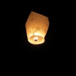 A vivre : un lâché de lanterne céleste thaî